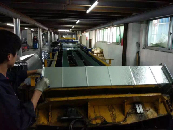 廚房排煙的副煙道盡量保存 廚房排煙的副煙道盡量保存